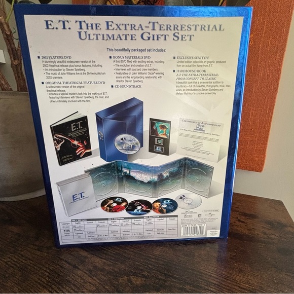Universal| E.T. Ultimate Gift Set DVD Book Soundtrack CD Ltd Ed Stenotype - Picture 8 of 9